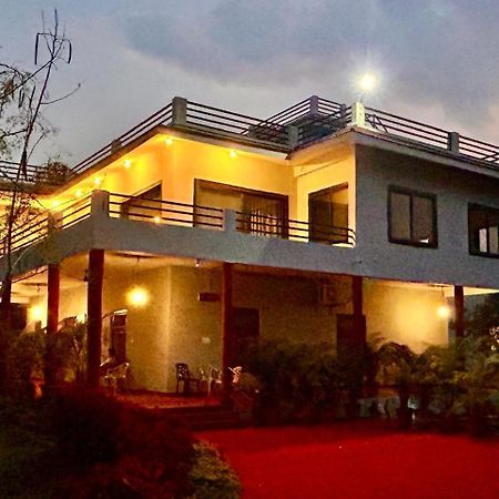 The English Gaon 4 Bhk Bhopál Kültér fotó
