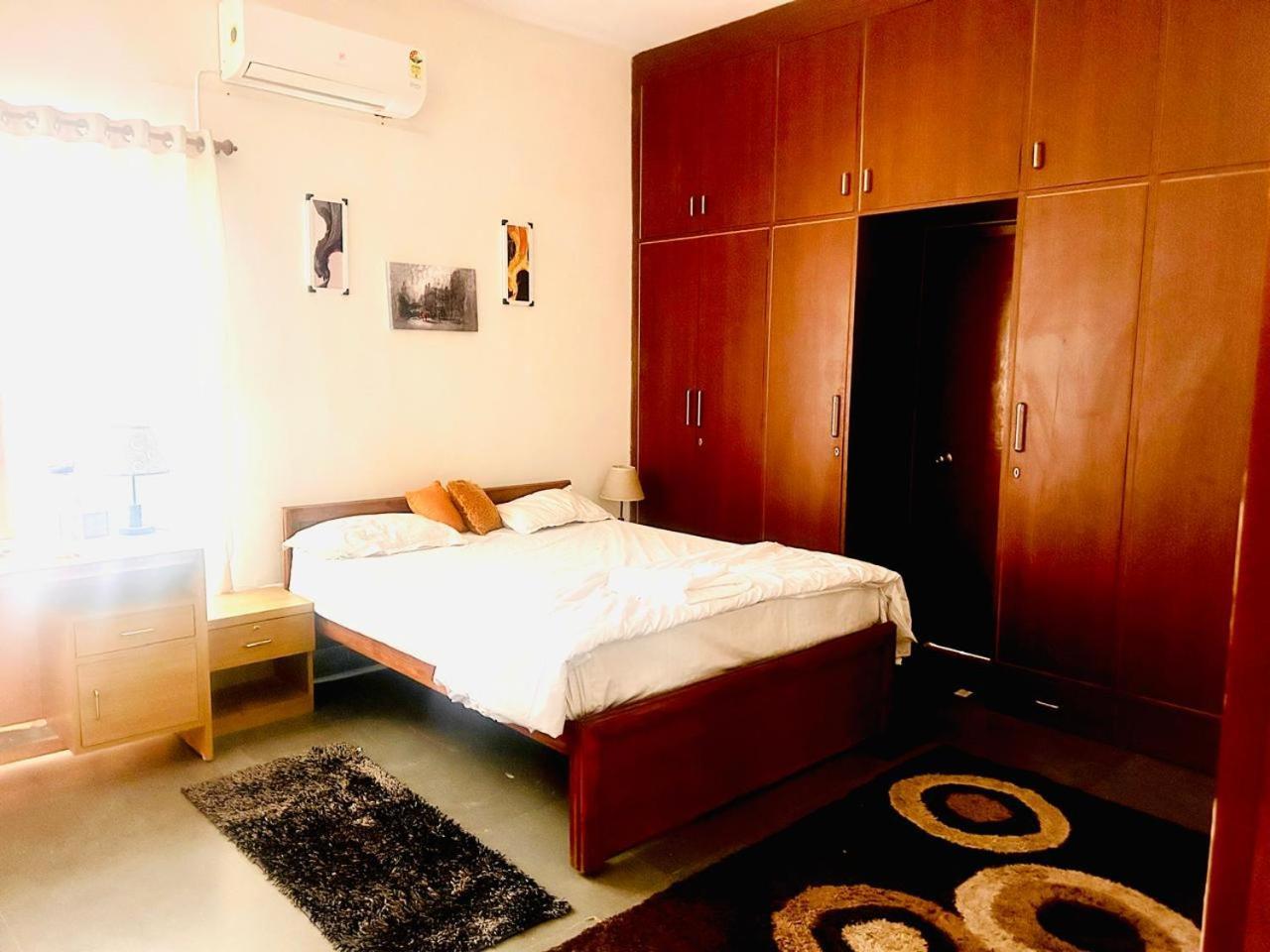 The English Gaon 4 Bhk Bhopál Kültér fotó